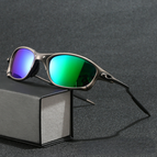 Emerald Green / Onyx