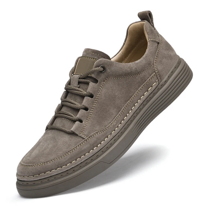 Giovanni Classic Suede Sneakers