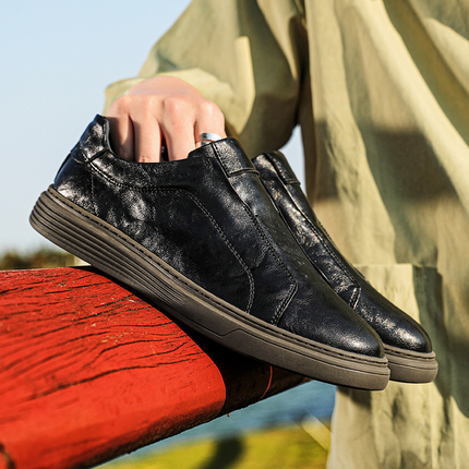 Noble Italiana Leather Sneakers