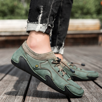 Vanguard Trail Sneakers