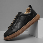 Black / 5