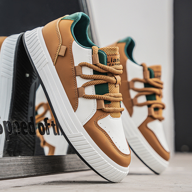 Luca Marinelli Sneakers