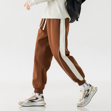 Parallel Motion Jogging Pants