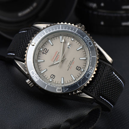 Cesaro 600 Sport Watch